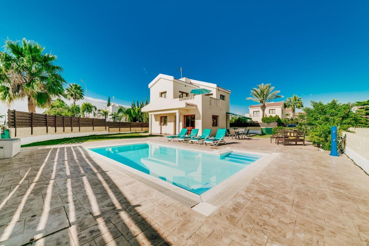 Villa Michelle - 3 Bed Villa With Private Pool And Gardens Agia Napa Exterior foto